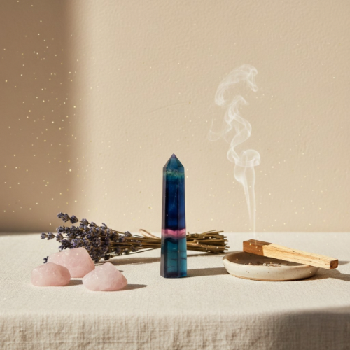 Pointe de fluorine multicolore translucide